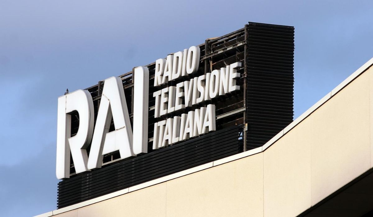 La Rai Taglia I Tgr Della Notte I Giornalisti Si Preparano A Scendere