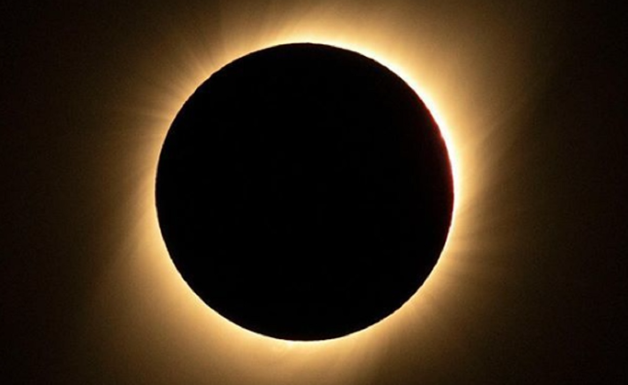 Eclissi solare anulare prevista per sabato 14 ottobre come si manifesterà