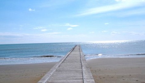 Jesolo Spiagge Stabilimenti E Parchi Acquatici Per Una