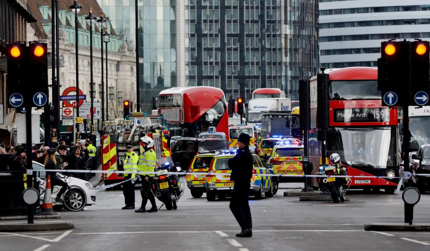 Londra: identificato l'attentatore. I morti salgono a cinque