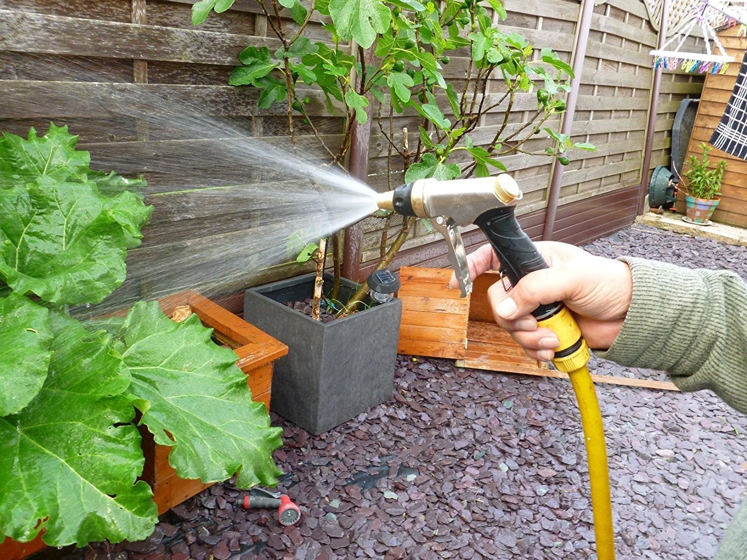 PISTOLA ACQUA IRRIGAZIONE INNAFFIARE GIARDINO LAVAGGIO