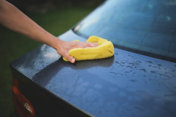 Lucidatura carrozzeria auto, per una vettura sempre splendente - Car  Cleaning