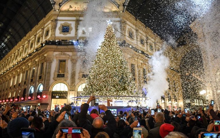 Immagini Milano Natale.Milano Superchristmas 2019 La Magia Del Natale Anima La Citta