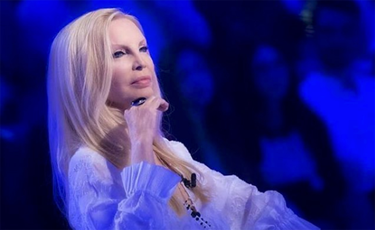 Patty Pravo without veils: the photo in the 