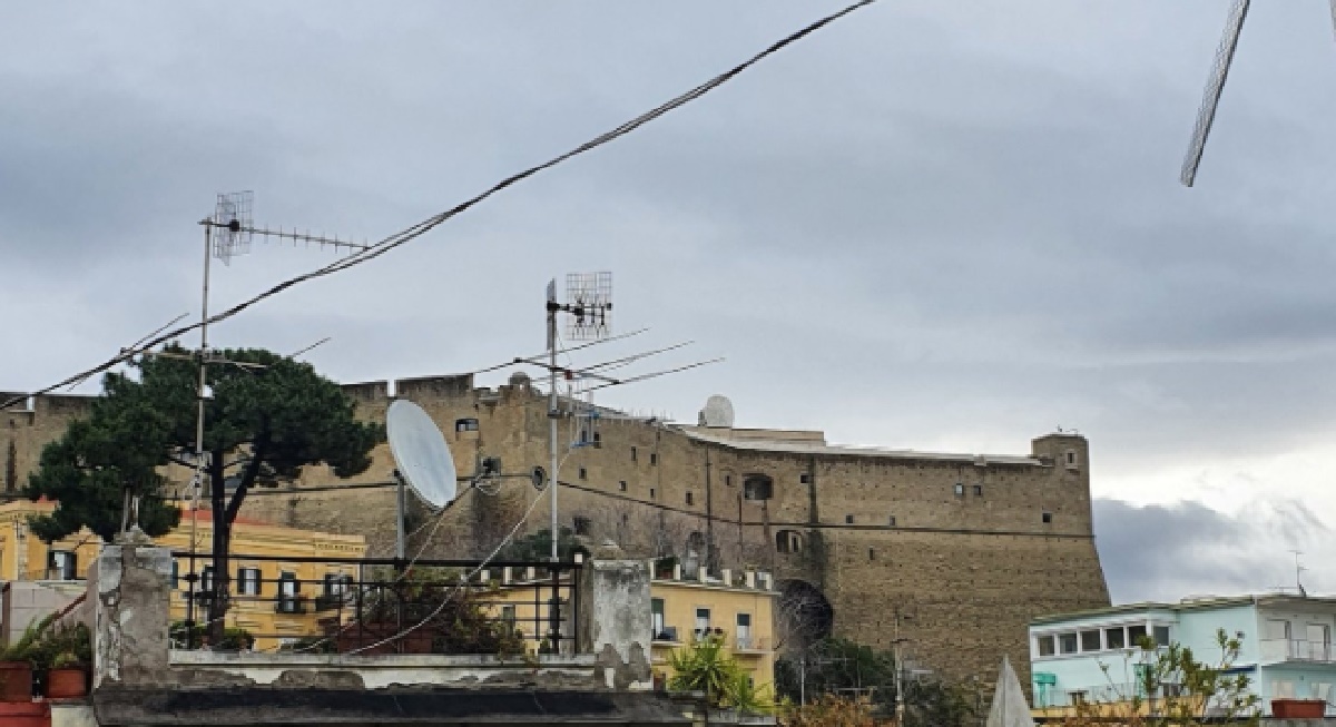 Allerta Meteo A Napoli: Cimiteri E Parchi Cittadini Chiusi