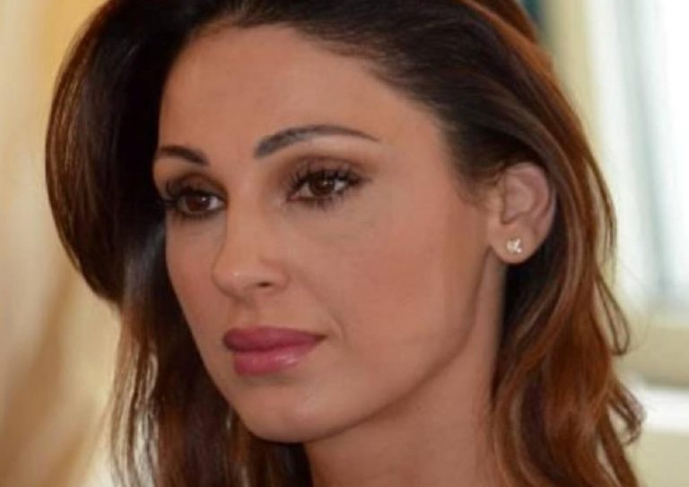 anna tatangelo gigi d alessio non mi manca e rimasto fermo a 20 anni