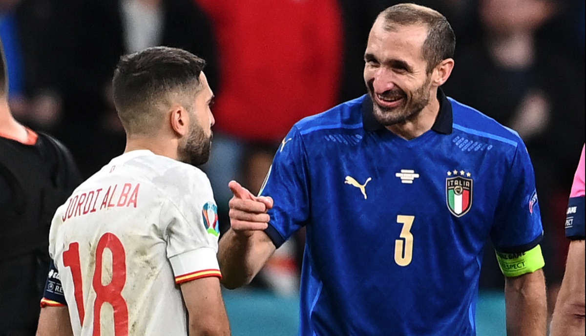 Italia Spagna Cosha Detto Chiellini A Jordi Alba Prima Dei Rigori