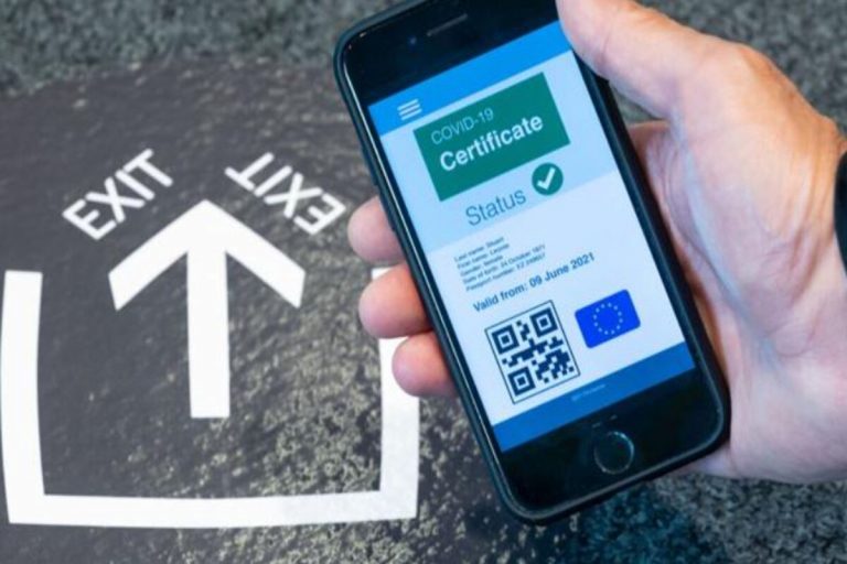 Green Pass Per Ristoranti Stadi Ed Eventi Si Pensa Alla Stretta Sul Modello Francia