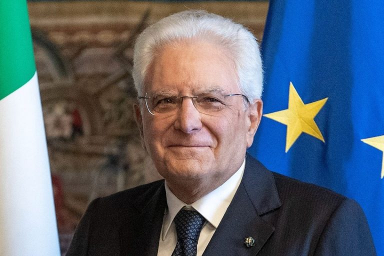 Mattarella Riceve La Laurea Honoris Causa In Relazioni Internazionali Ed Europee