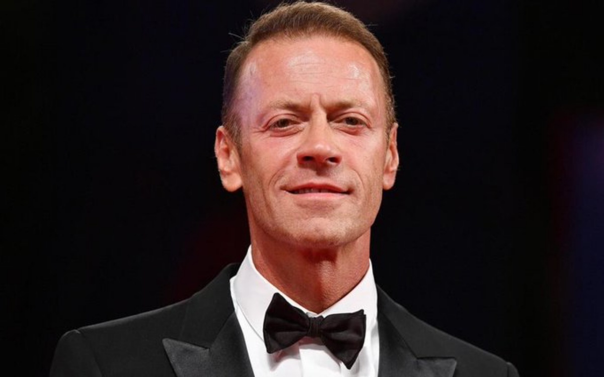 Rocco Siffredi bursts into tears on TV remembering his brother: 