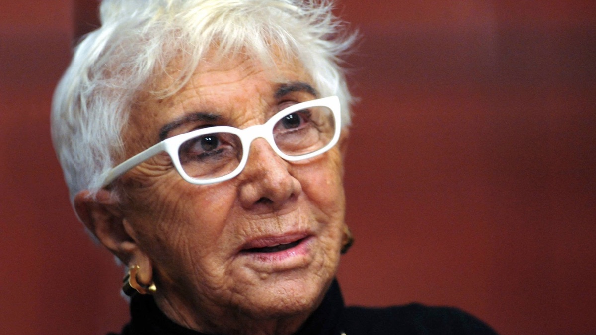 Lina Wertmuller Perch Per Entrare Alla Camera Ardente Della Regista Ci Vuole Il Green Pass