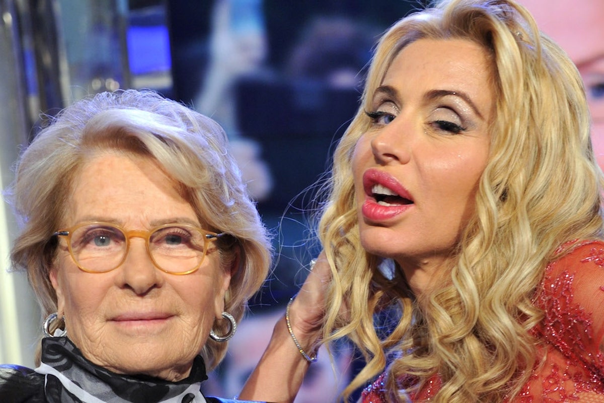 Valeria Marini, la madre truffata: 