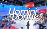 uomini e donne logo