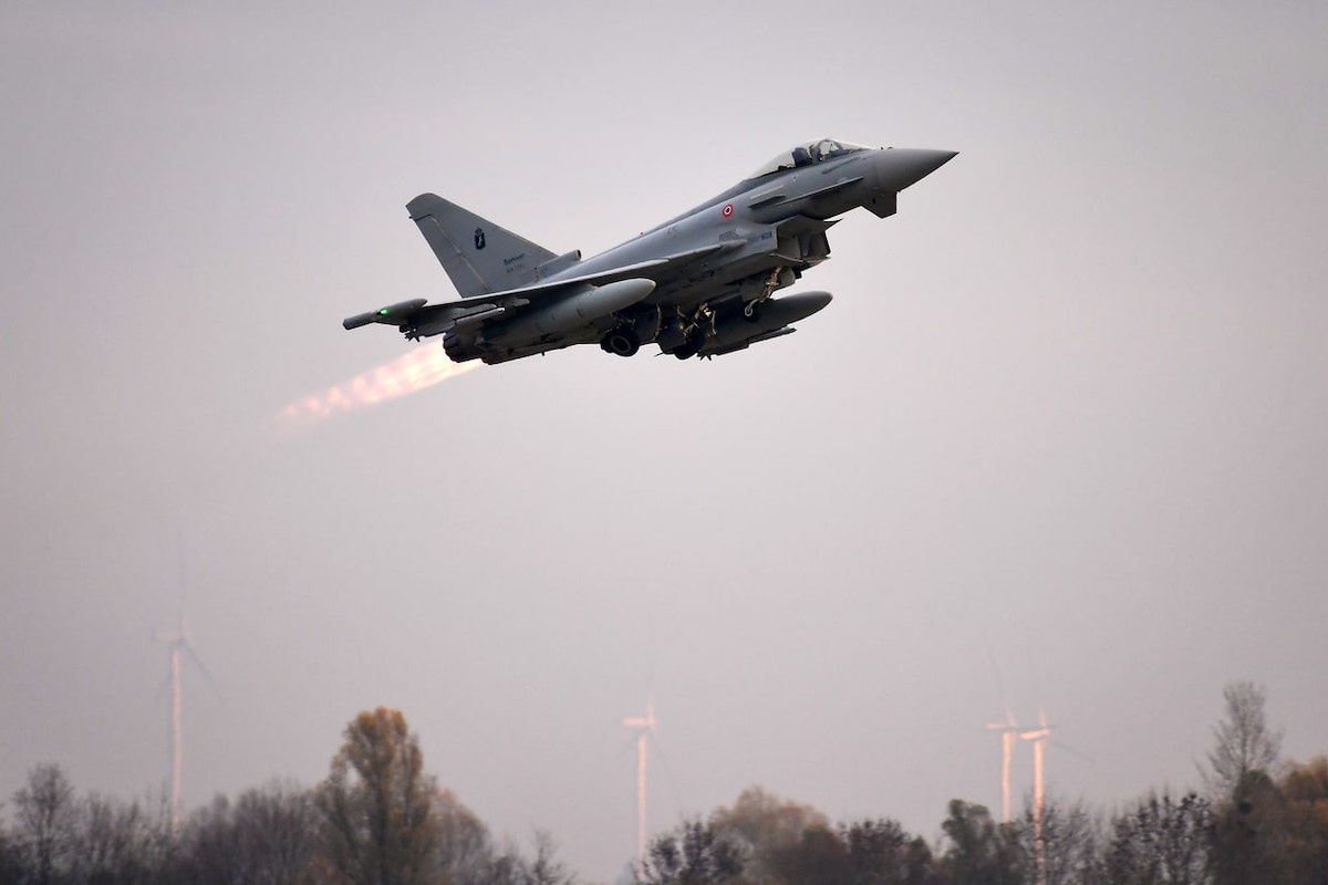 Aereo militare americano precipita nel Mediterraneo orientale