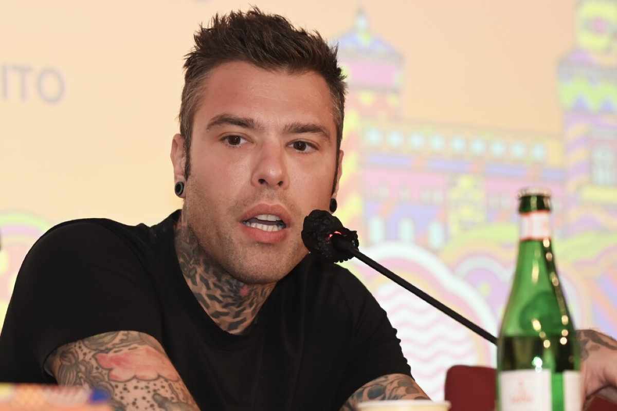 Fedez Rompe Il Silenzio E Torna Sui Social Dopo Lo Scandalo Del Pandoro