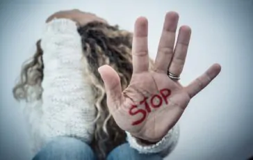 stop violence against women 364x230