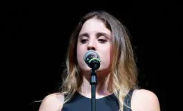 La cantante, nella serata cover, ha portato una canzone del suo papà Pino