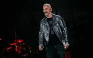 Eros Ramazzotti, crisi con la fidanzata: paparazzato con la star della Rai