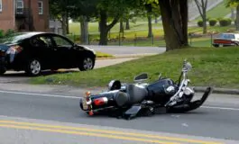 Perde la vita un uomo dopo aver perso il controllo della sua moto