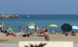57enne morto sulla spiaggia in sardegna