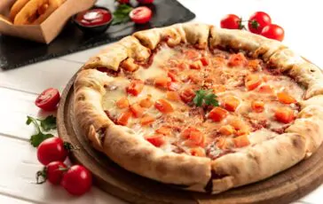Crazy Pizza, il ristorante di Briatore apre anche a Forte dei Marmi