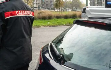 anziano spara moglie si uccide torinese