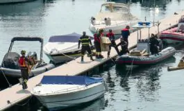 palermo affonda barca vela sette dispersi