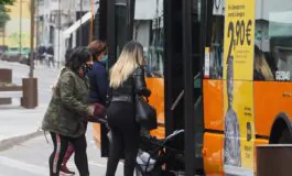 bus roma frattura