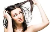 Capelli grassi: come scegliere lo shampoo più adatto