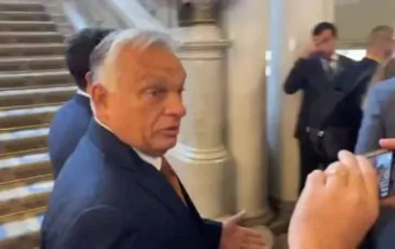 orban parlamento scontro