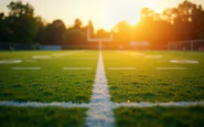 Brett Favre in campo con un pallone da football americano