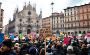 Maurizio Landini durante il discorso allo sciopero a Bologna