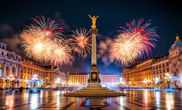 Fuochi d'artificio illuminano il cielo di Trieste per Capodanno