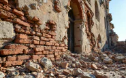 Fulmine provoca crollo a Palermo, feriti sul posto