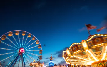 Giovane sbalzata da giostra al luna park di Ancona