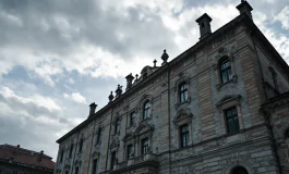 Insegnanti discutono la libertà di espressione in aula