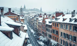 Immagine di maltempo con forte vento e neve in Italia