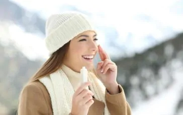 Inverno e cura della pelle: la skincare che combatte il freddo