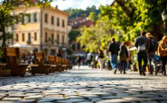 Studente accoltellato in piazza Testaccio a Roma