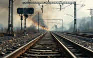 Immagine che rappresenta incendi dolosi vicino ai binari ferroviari