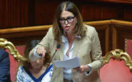 001-ministra-tiene-saldo-posto-parlamento