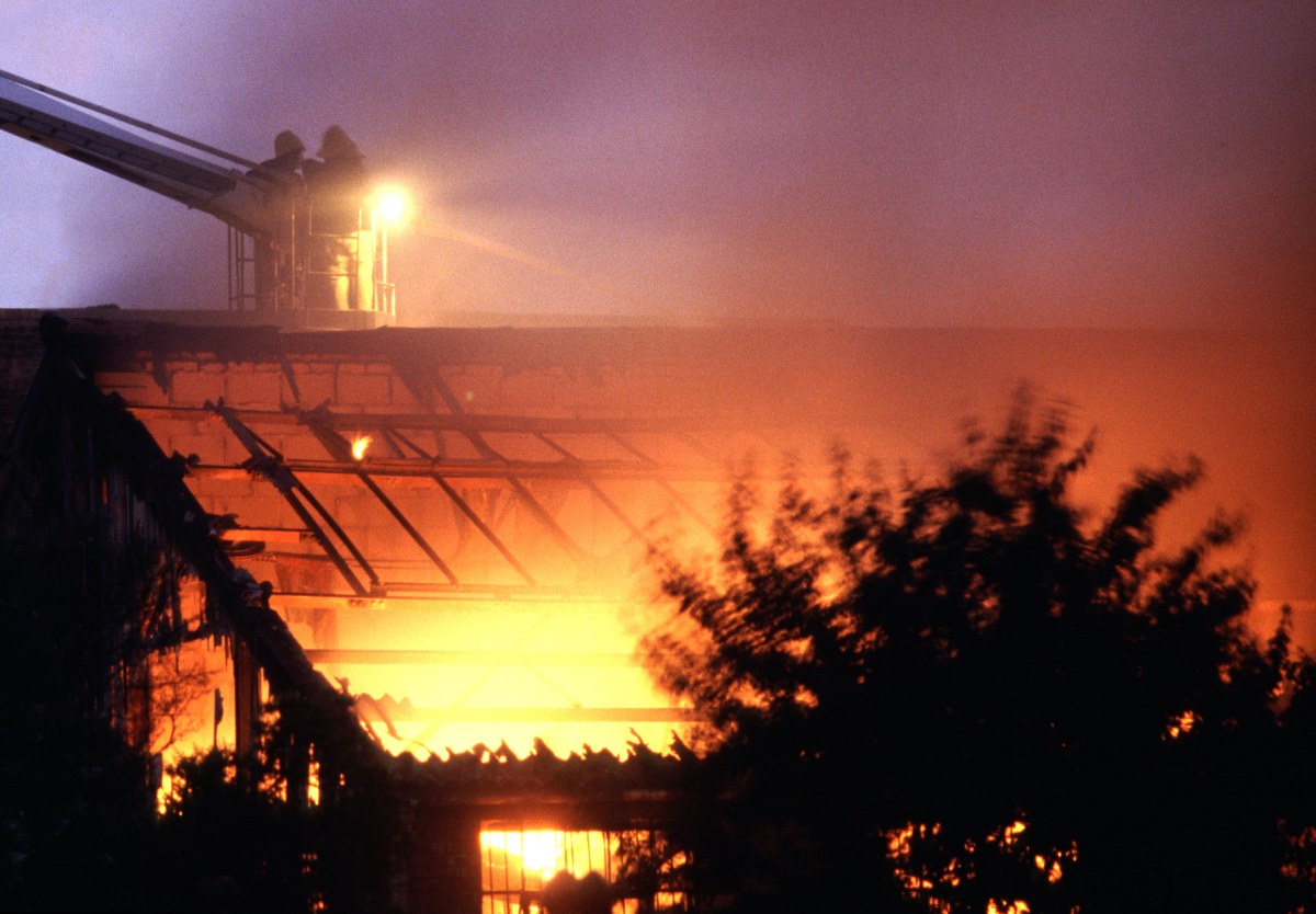 Incendio al lusso Chiltern Firehouse Hotel di Londra: 125 vigili del fuoco in azione