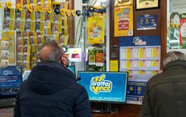 pensionato vince 3 milioni al Gratta e Vinci