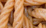 Denuncia ad una scuola dell'infanzia in seguito al ritrovamento di larve nella pasta servita agli alunni