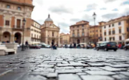 Immagine di una piazza simbolo di unità europea