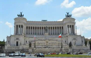 urina altare della patria